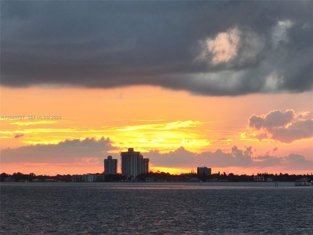 925 Stillwater Drive ., Miami Beach, FL 33141