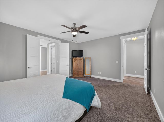 1051 Trailhead CIR, Dripping Springs, TX 78620