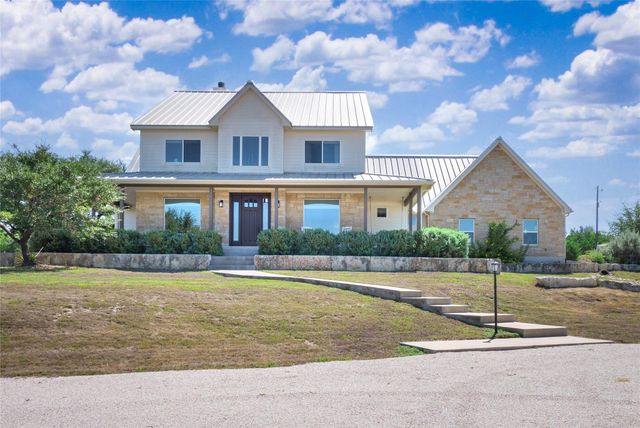 1051 Trailhead CIR, Dripping Springs, TX 78620