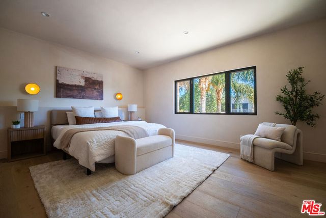 14807 Otsego Street, Sherman Oaks, CA 91403