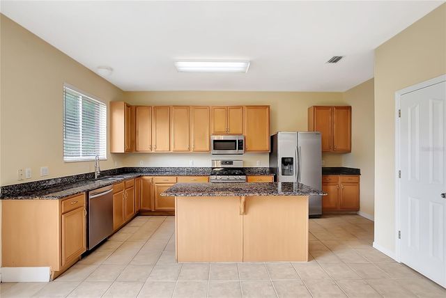 6767 WATERTON DRIVE, Riverview, FL 33578