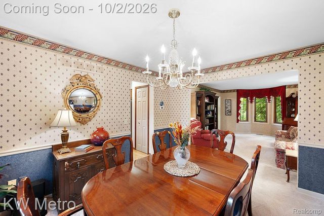 294 Miracle Drive, Troy, MI 48084