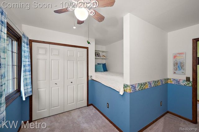 294 Miracle Drive, Troy, MI 48084