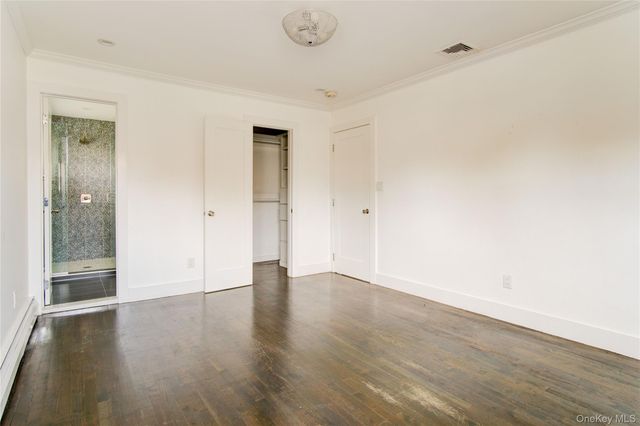 867 Bryant Street, Woodmere, NY 11598