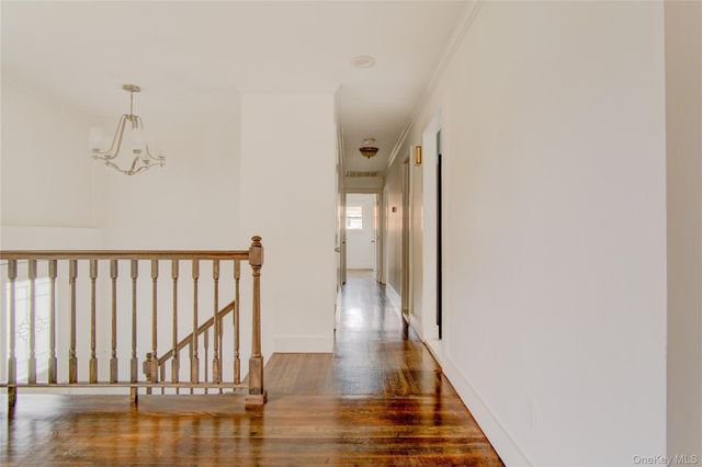 867 Bryant Street, Woodmere, NY 11598