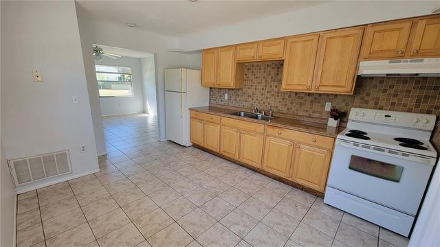 6947 BRENTFORD ROAD, Sarasota, FL 34241