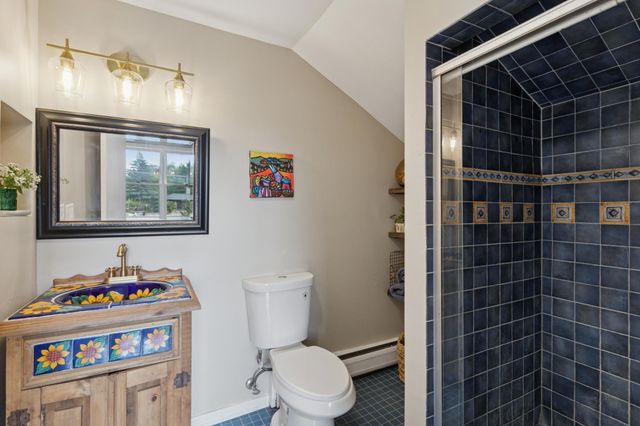 900 E River Terrace, Minneapolis, MN 55414