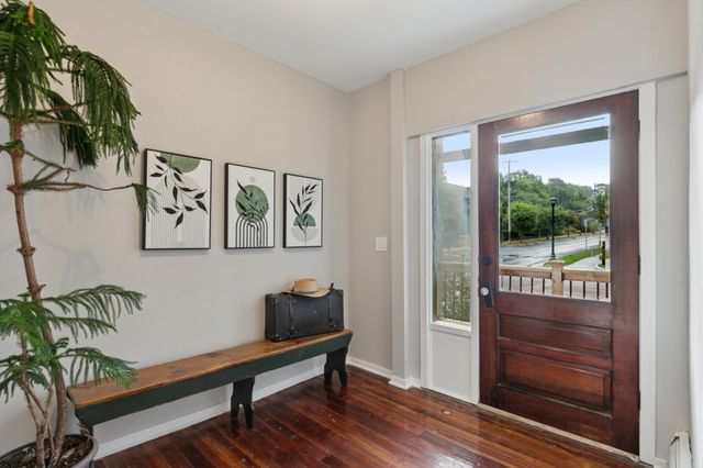 900 E River Terrace, Minneapolis, MN 55414