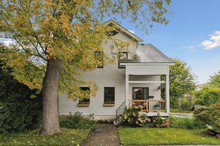 900 E River Terrace, Minneapolis, MN 55414