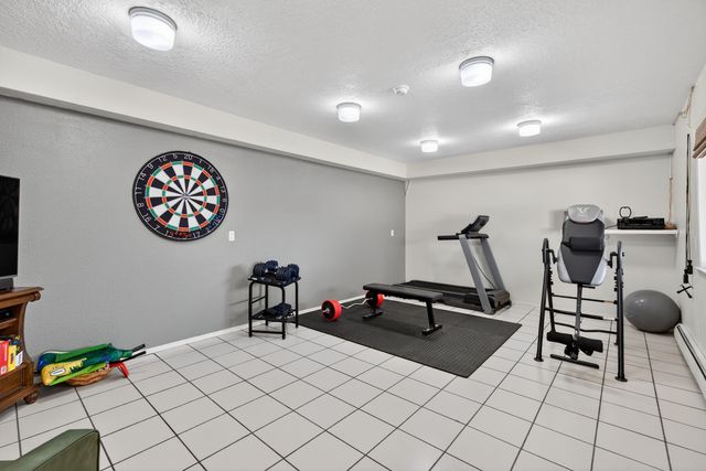 7209 Carson Trail NW, Albuquerque, NM 87120