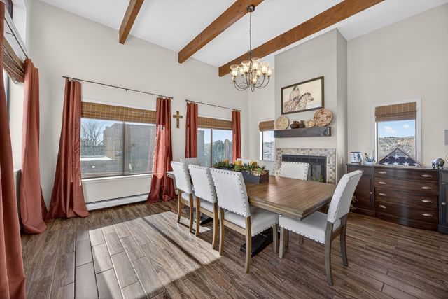 7209 Carson Trail NW, Albuquerque, NM 87120