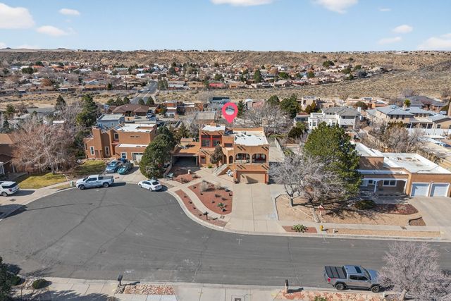 7209 Carson Trail NW, Albuquerque, NM 87120