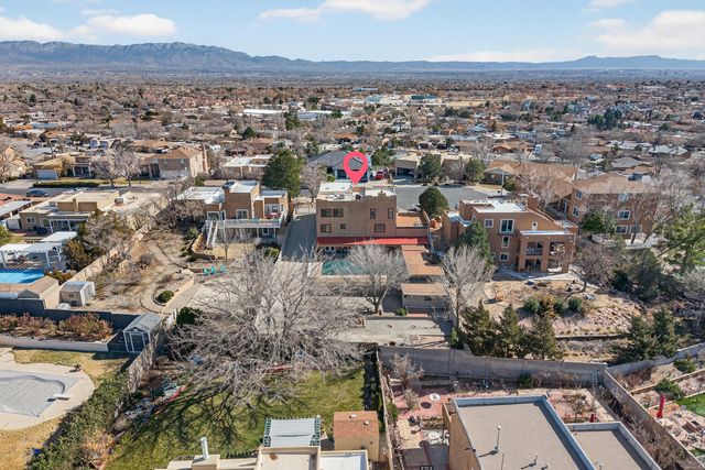 7209 Carson Trail NW, Albuquerque, NM 87120