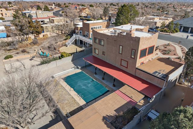 7209 Carson Trail NW, Albuquerque, NM 87120