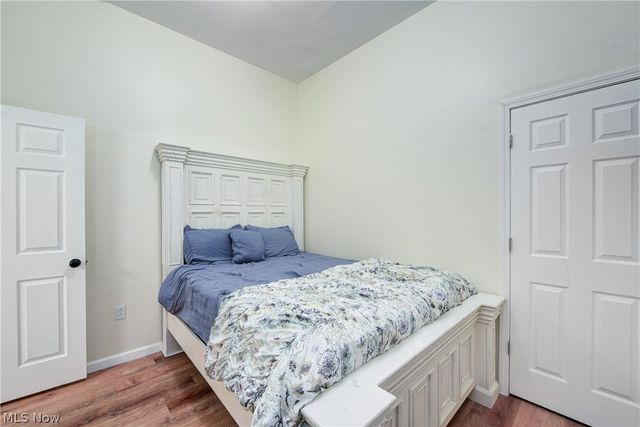 924 Greyton, Cleveland Heights, OH 44112