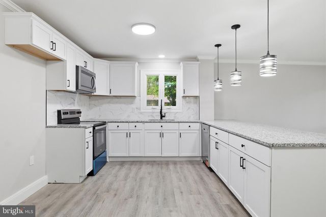 4814 DELBROOK RD, Mechanicsburg, PA 17050