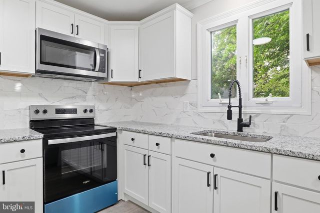 4814 DELBROOK RD, Mechanicsburg, PA 17050