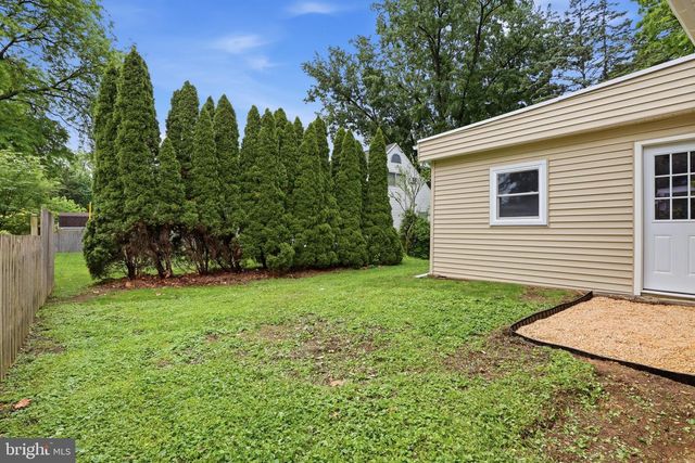 4814 DELBROOK RD, Mechanicsburg, PA 17050