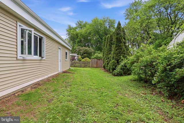 4814 DELBROOK RD, Mechanicsburg, PA 17050