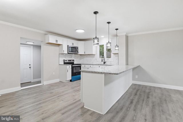 4814 DELBROOK RD, Mechanicsburg, PA 17050