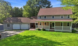 705 General Knox Rd, Russell, MA 01071