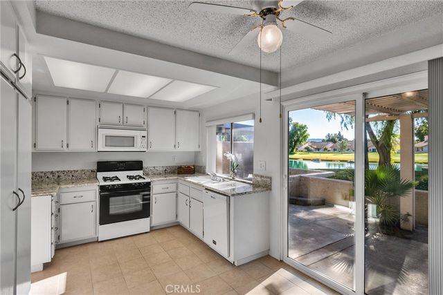 631 La Costa, Banning, CA 92220