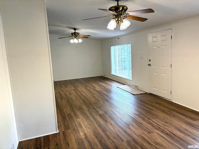 2800 Via Rosso St Unit 73, Springfield, IL 62703