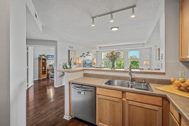515 N 1st Street 405, Minneapolis, MN 55401
