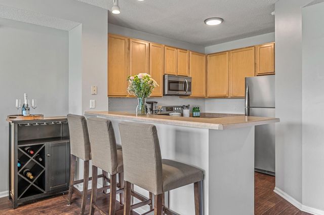 515 N 1st Street 405, Minneapolis, MN 55401