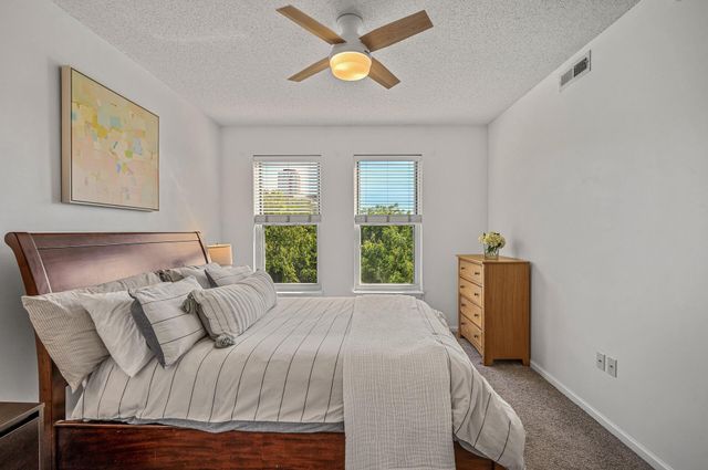 515 N 1st Street 405, Minneapolis, MN 55401
