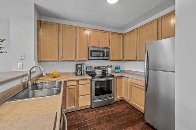 515 N 1st Street 405, Minneapolis, MN 55401