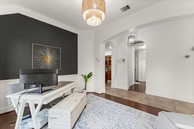 130 E Lasting Spring Circle, Spring, TX 77389