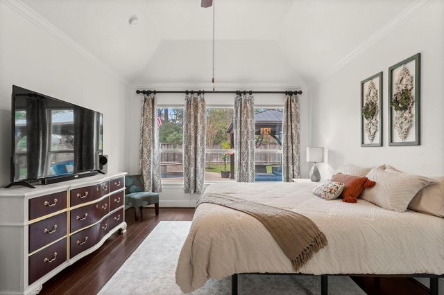 130 E Lasting Spring Circle, Spring, TX 77389