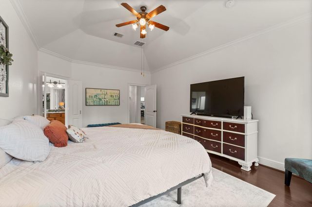 130 E Lasting Spring Circle, Spring, TX 77389