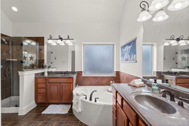 130 E Lasting Spring Circle, Spring, TX 77389