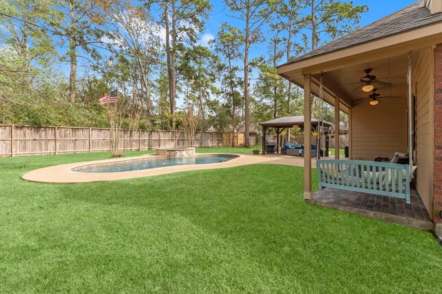 130 E Lasting Spring Circle, Spring, TX 77389