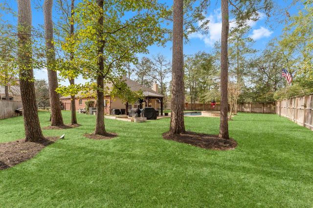 130 E Lasting Spring Circle, Spring, TX 77389