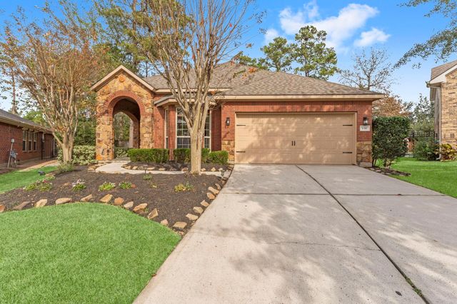 130 E Lasting Spring Circle, Spring, TX 77389