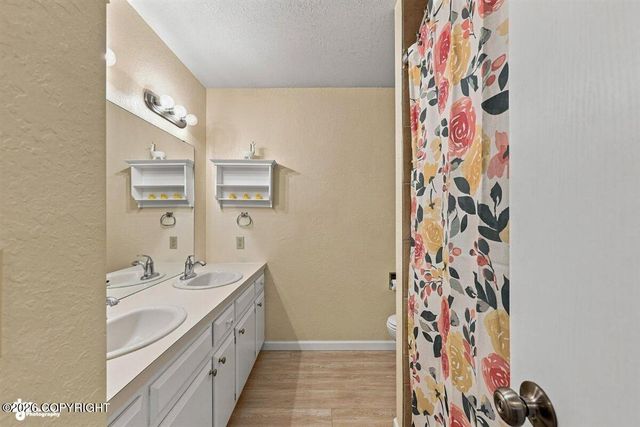 46861 Mooseberry Avenue, Kenai, AK 99611