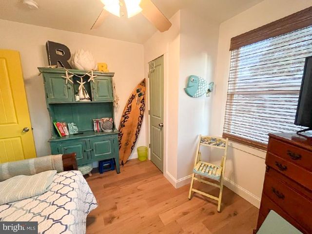 115 CHARLES BLVD, Manahawkin, NJ 08050