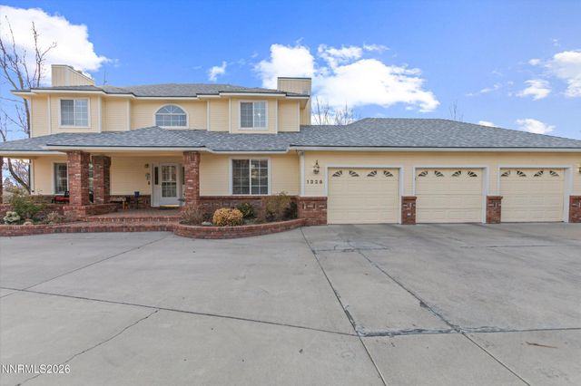 1326 Santa Cruz Drive, Minden, NV 89423