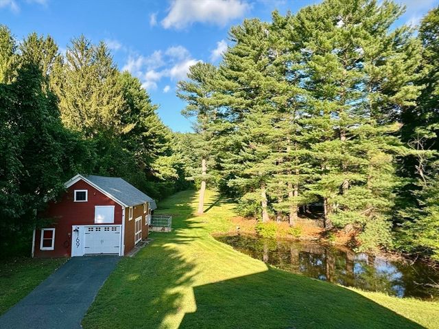 169 Palmer Rd, Monson, MA 01057