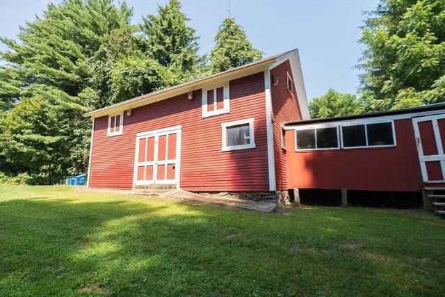 169 Palmer Rd, Monson, MA 01057