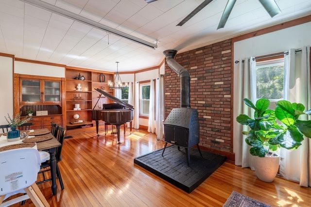169 Palmer Rd, Monson, MA 01057