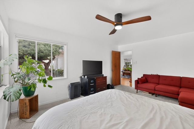 1401 Dartmouth Drive NE, Albuquerque, NM 87106