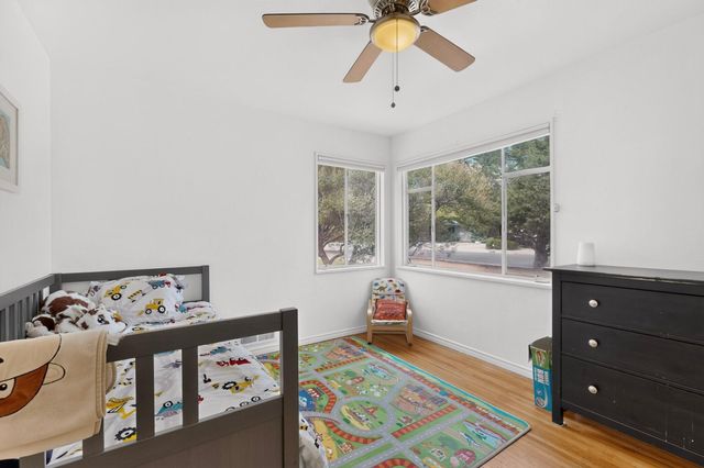 1401 Dartmouth Drive NE, Albuquerque, NM 87106