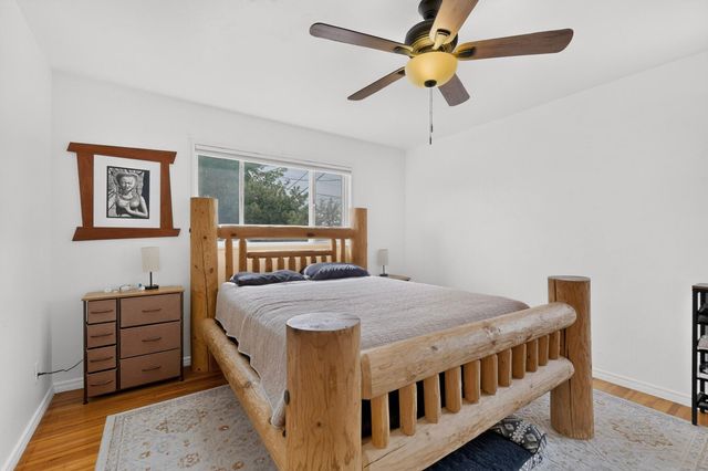 1401 Dartmouth Drive NE, Albuquerque, NM 87106