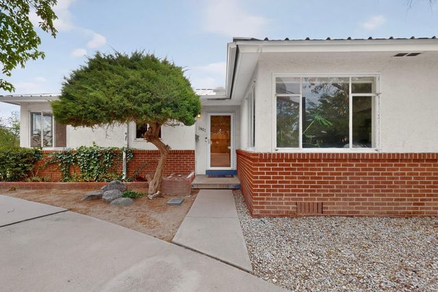 1401 Dartmouth Drive NE, Albuquerque, NM 87106