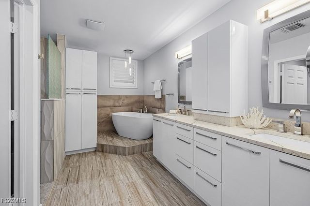 14220 Royal Harbour CT 707, Fort Myers, FL 33908