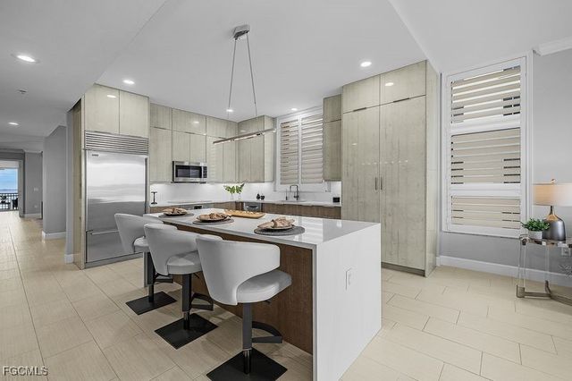 14220 Royal Harbour CT 707, Fort Myers, FL 33908